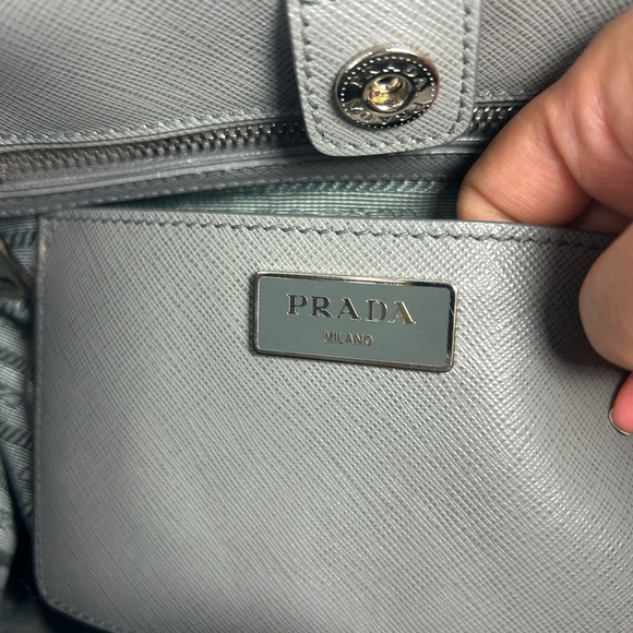 Prada Galleria Saffiano Leather Bag - Picture 6 of 7